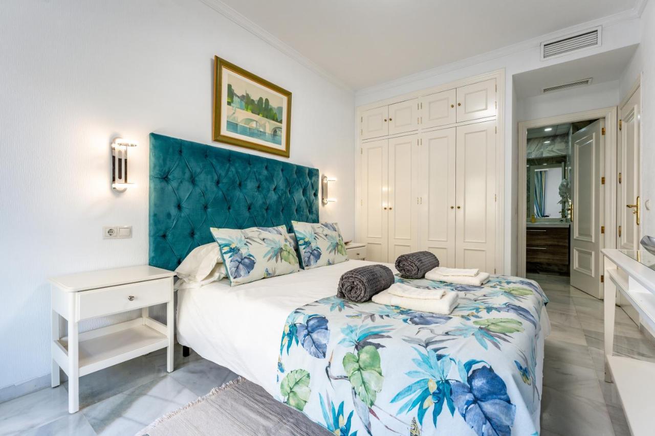 Dona Sofia Apartment ฟูเอนฮิโรลา ภายนอก รูปภาพ