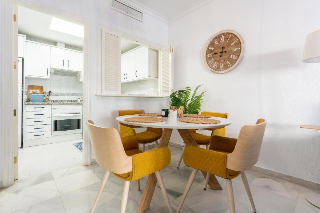 Dona Sofia Apartment ฟูเอนฮิโรลา ภายนอก รูปภาพ