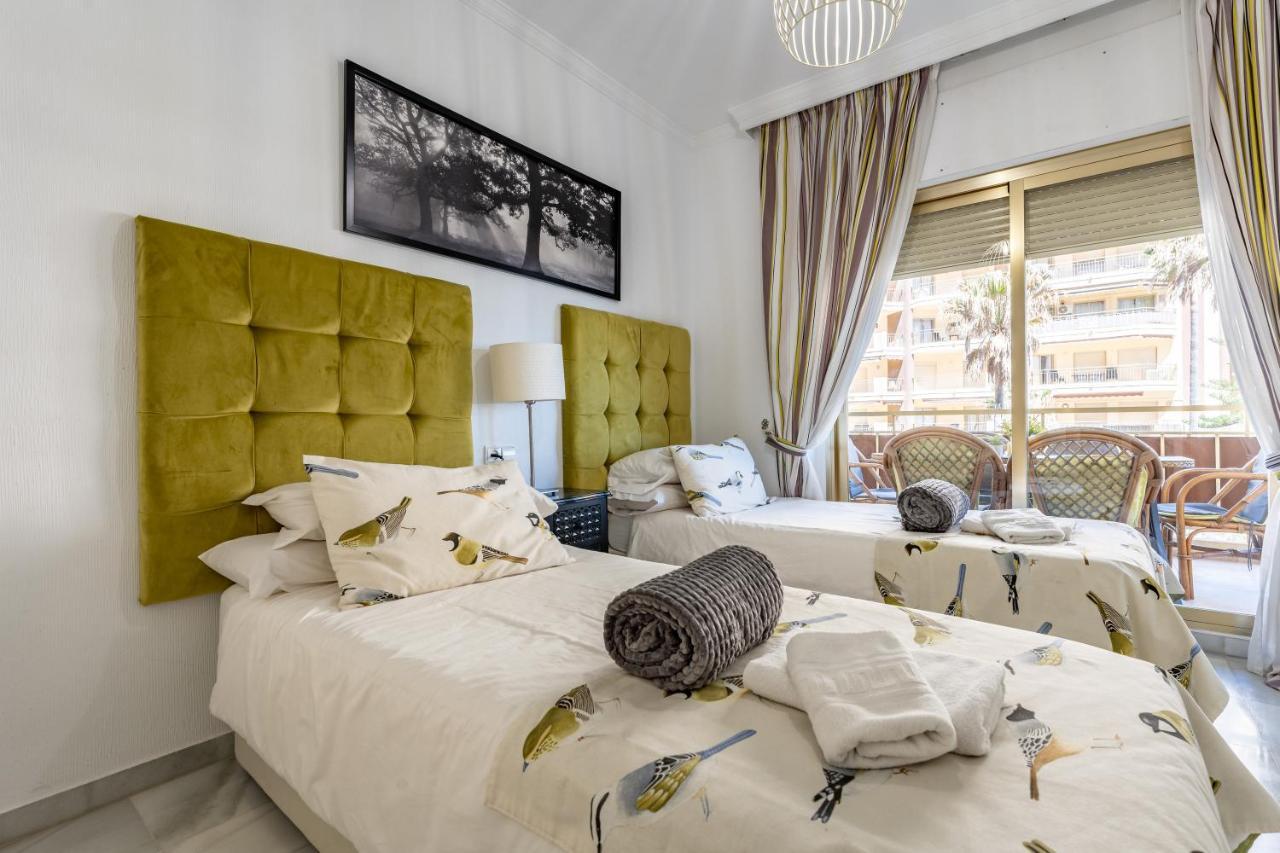 Dona Sofia Apartment ฟูเอนฮิโรลา ภายนอก รูปภาพ